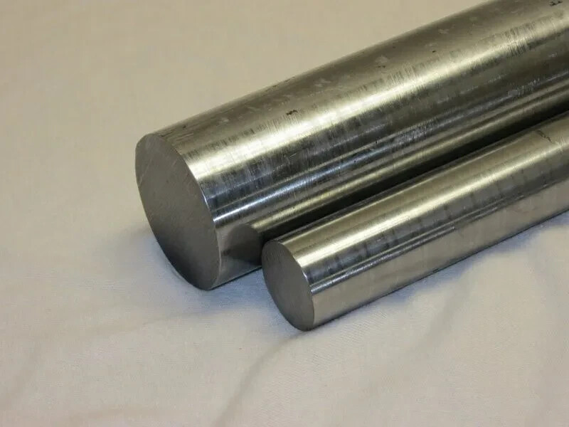 5/8″ Diameter X 36″ H-13 Tool Steel Decarb Free Annealed Bar